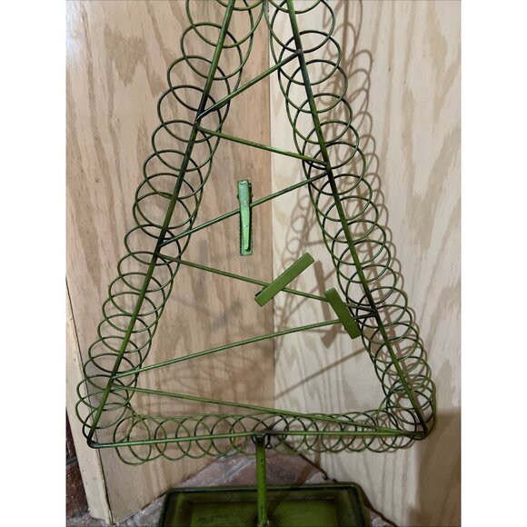 Green Metal Christmas Tree ~ Photo Card Letter Holder 25.5” Tall - Picture 4 of 4